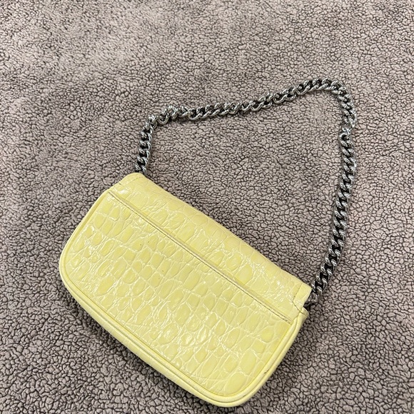 Marc Jacobs Yellow Shoulder Bag with Chain Strap - Picture 3 of 7